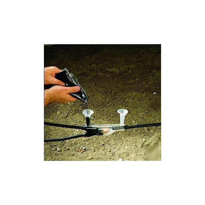 Scotchcast #82-B1N Cable Splice Kit by 3M Scotchcast #82-B1N Cable Splice Kit by 3M